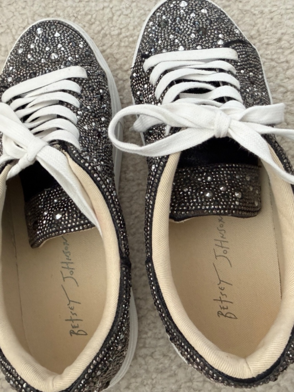 Betsey Johnson - Sidny sneakers - Picture 7 of 10